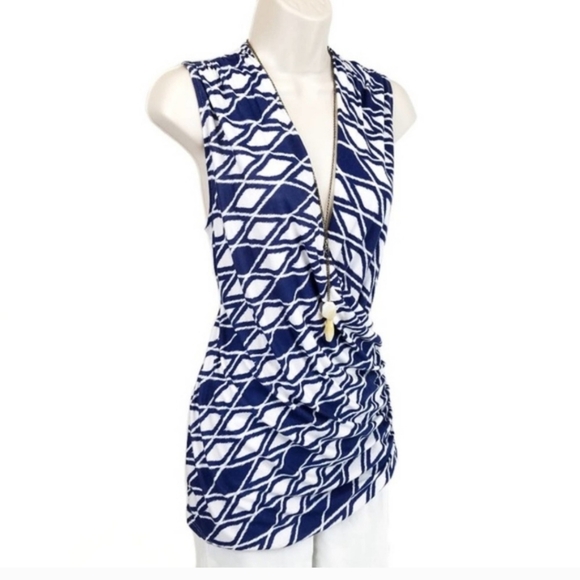 NWT Hawthorn Montgomery Cross Front Knit Top - Picture 1 of 4